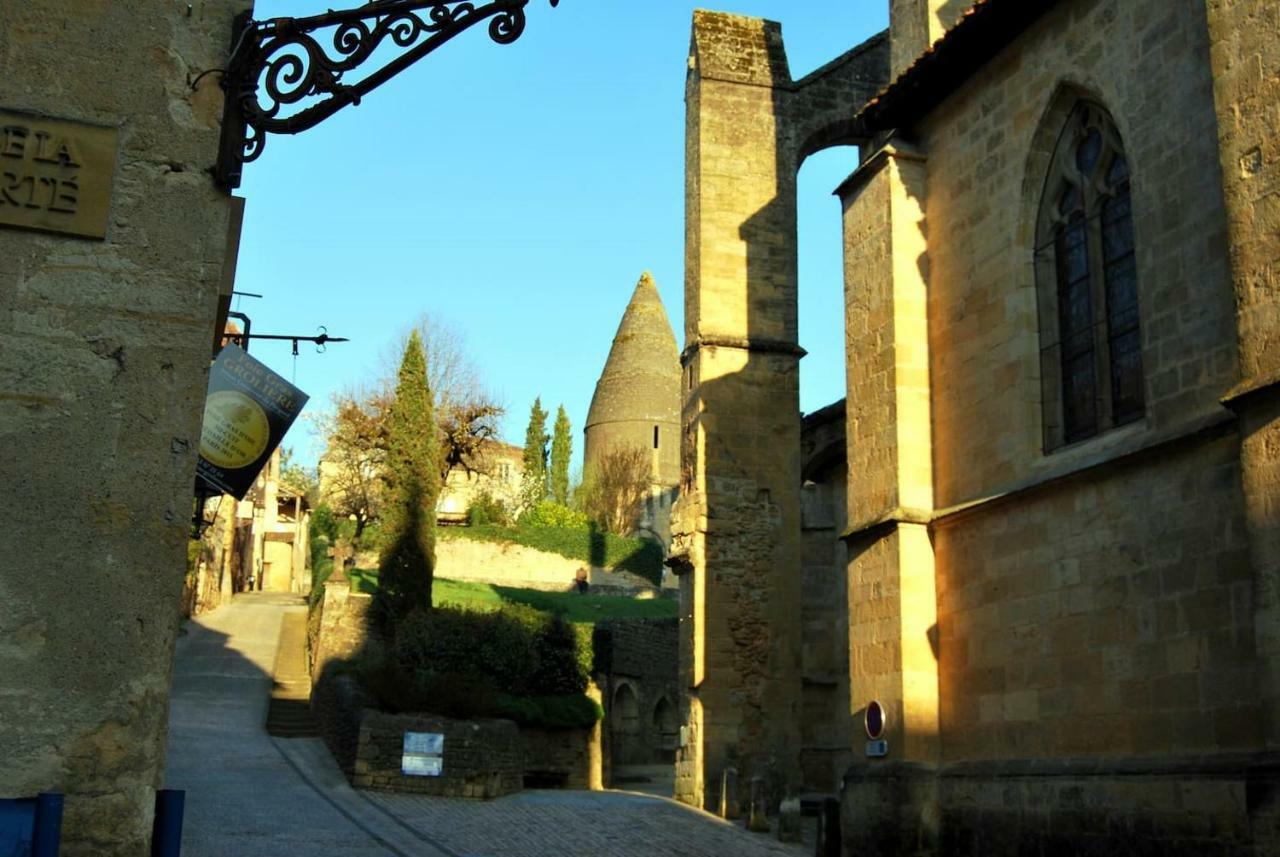 Bel Appartement Lumineux Et Zen Sarlat-la-Caneda Exterior photo